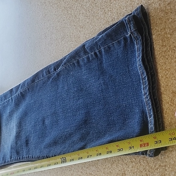 NWT Signature Levi Modern Boot Cut Simply Stretch Size 10L - Picture 11 of 11